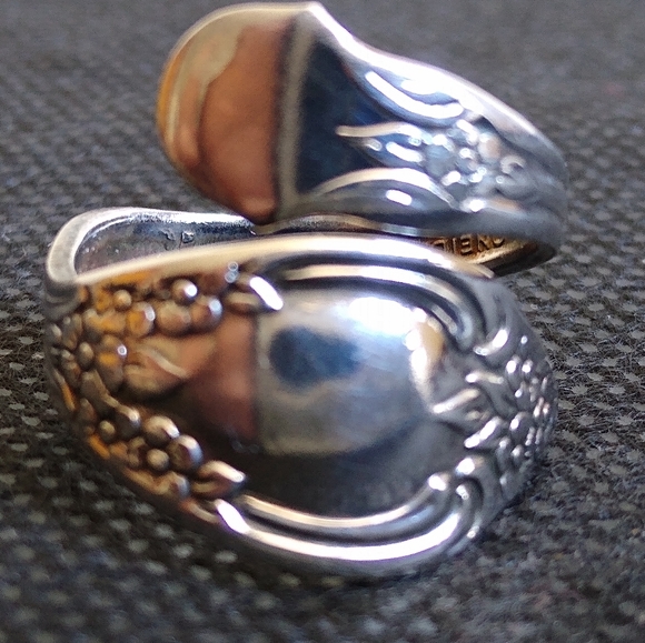 VTG Wm Rogers Oneida Silver Plated Spoon Ring - Picture 4 of 7